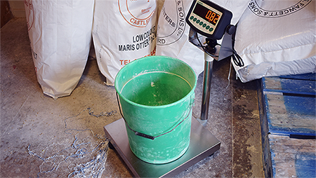 Buyer's Guide: Waterproof scales and weighing needs