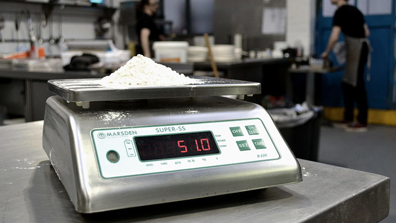 Why Do You Need an Accurate Baking Scale?