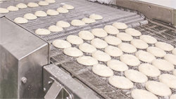 Increasing output and reducing costs in the food industry (Guide)