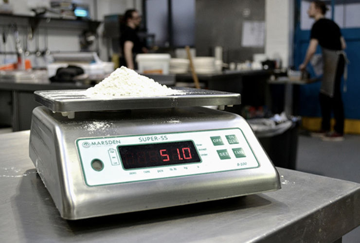 Buyer's Guide: Weighing Scales for Food Factories