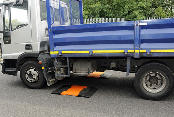 How Do You Weigh a Lorry?