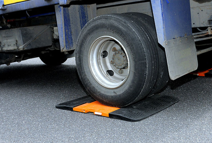 8 Benefits of Axle Weigh Pads